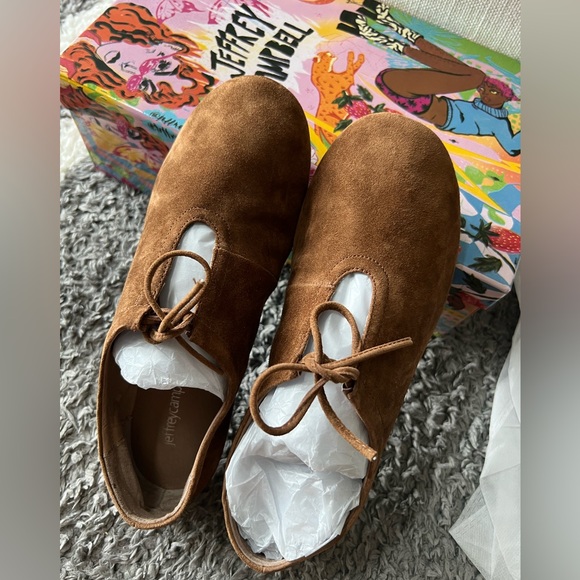 Jeffrey Campbell Brown Suede Flats - Picture 4 of 7